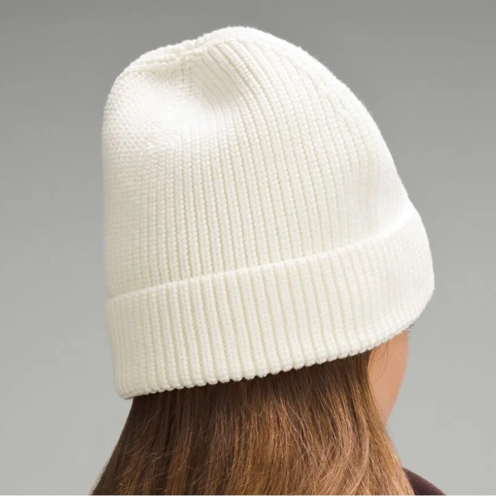 NWT Lululemon Close-Fit Cotton-Blend Ribbed Beanie
Wisp Yellow - Picture 3 of 10